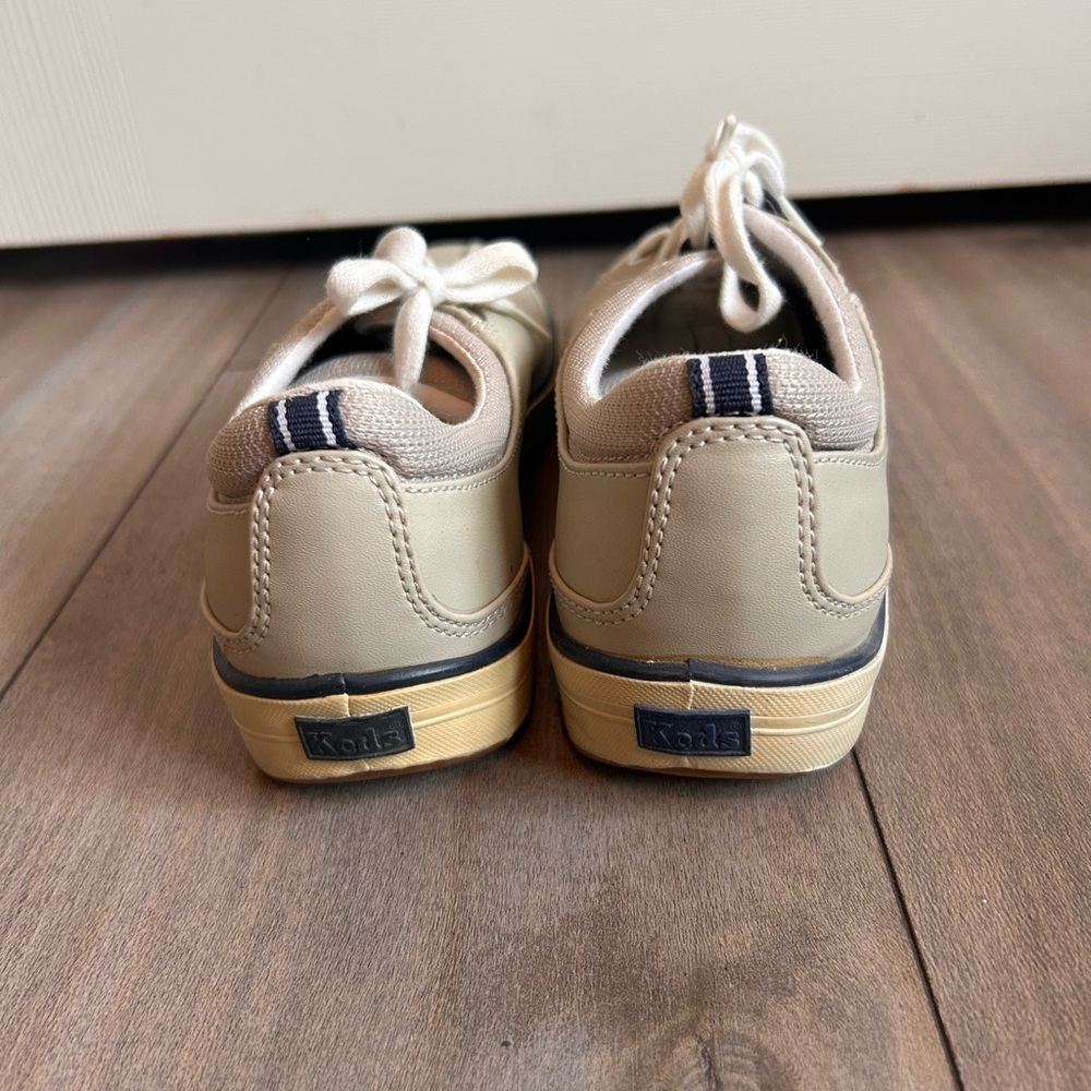 Women’s Keds Spirit Faux Leather Sneakers in taupe/Grey Size 7.5 - Picture 5 of 8